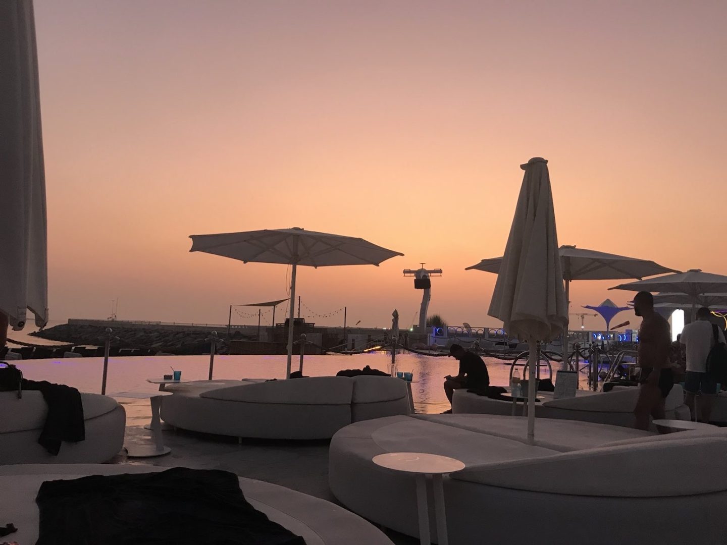 Dubai Beach Clubs